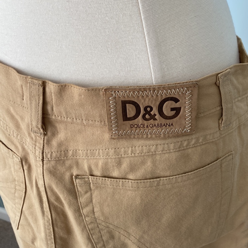 Dolce & Gabanna beige skirt